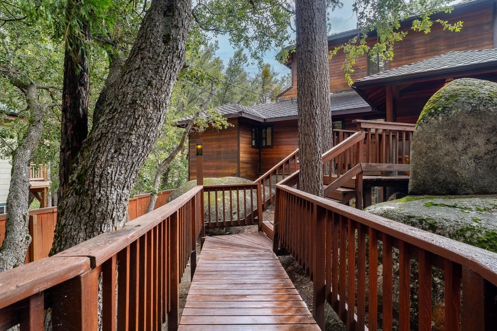 25504 Cedar Glen Drive