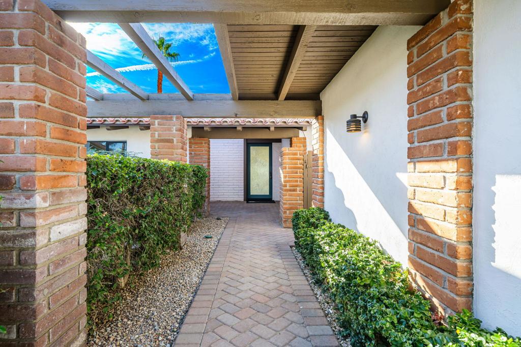 70300 Camino Del Cerro