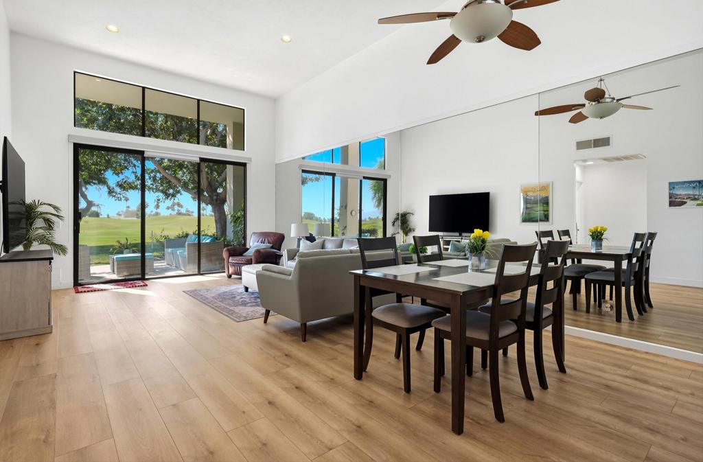 54326 Oak Tree