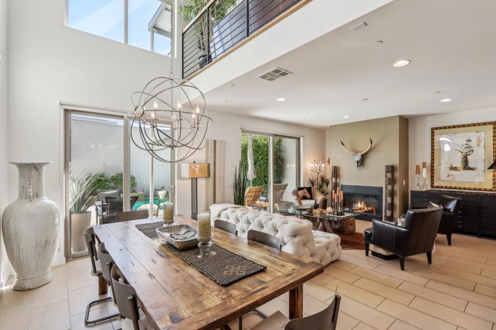 946 Oceo Circle