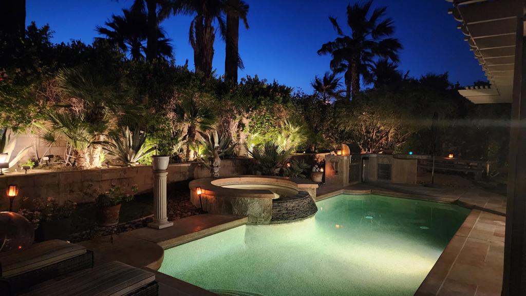 3663 Mountain Gate