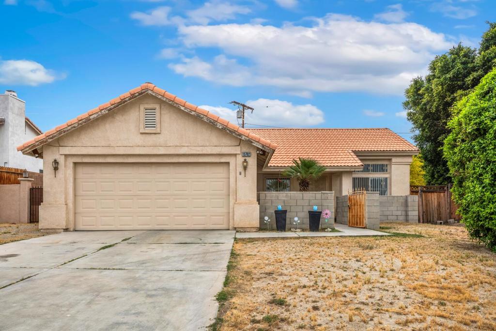 13702 Inaja Street