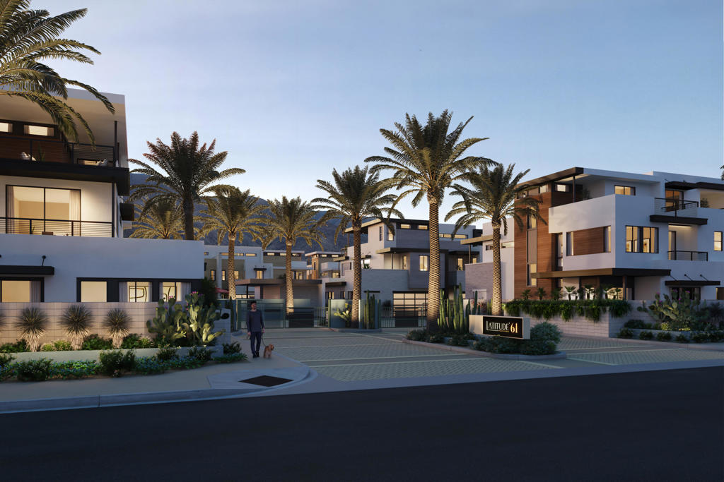 221 Latitude Loop East