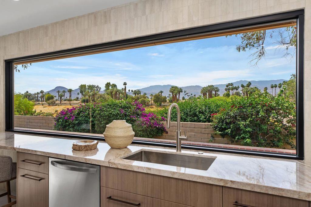 111 Conejo Circle