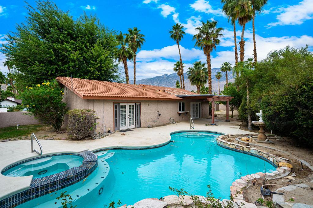 3174 Cajon Circle