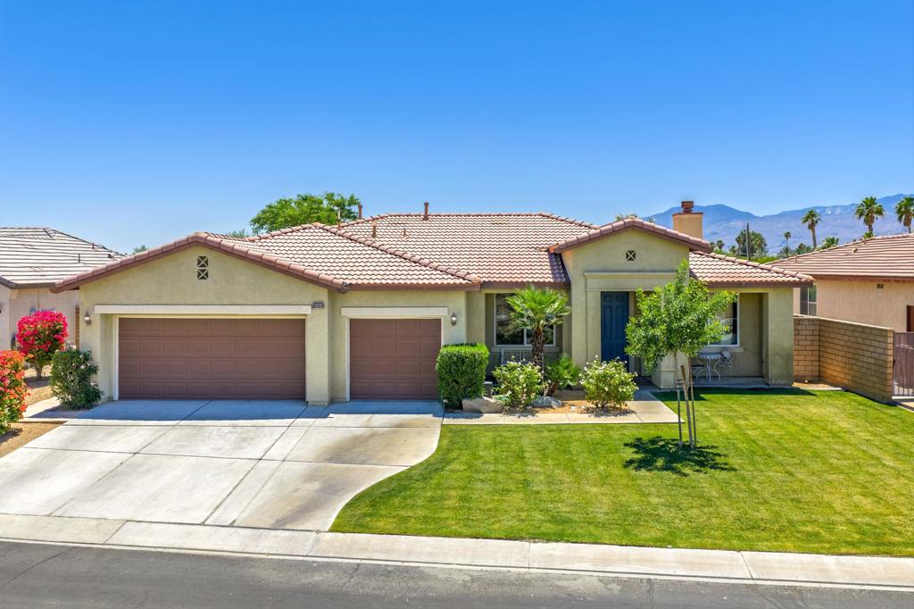 80059 Peak Forest Drive