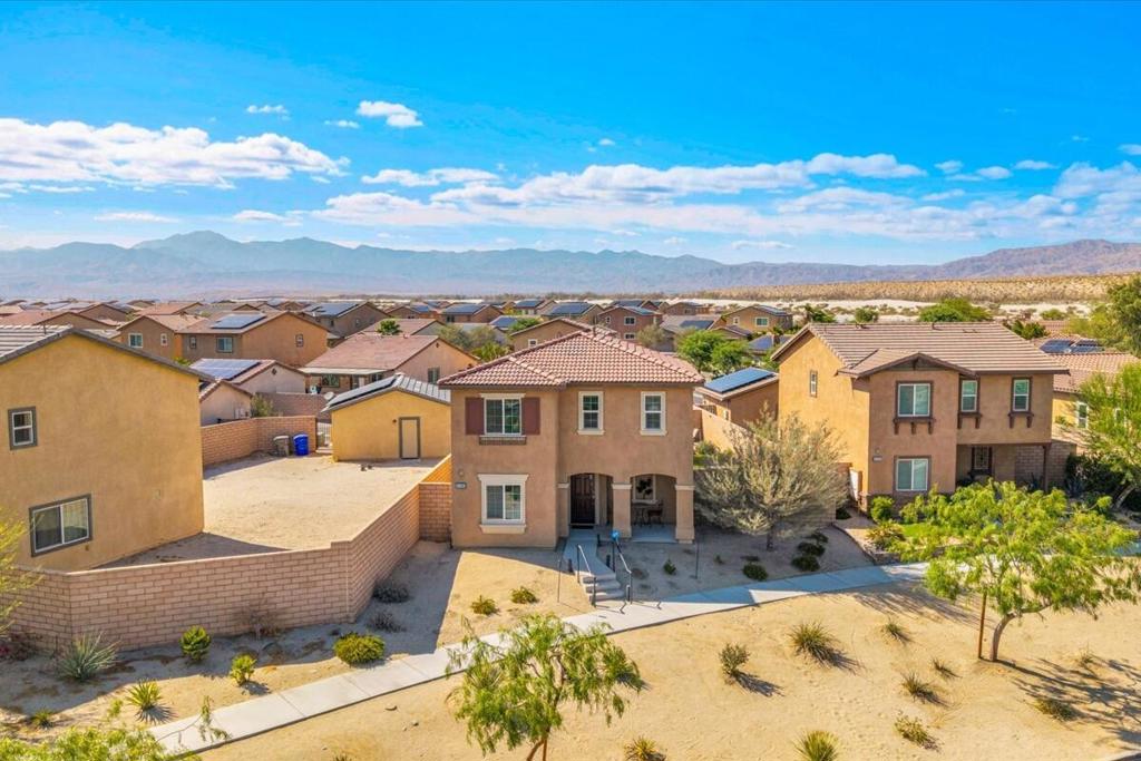 67566 Rio Vista Drive