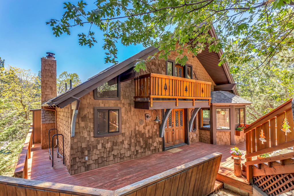 24863 Ponderosa Drive