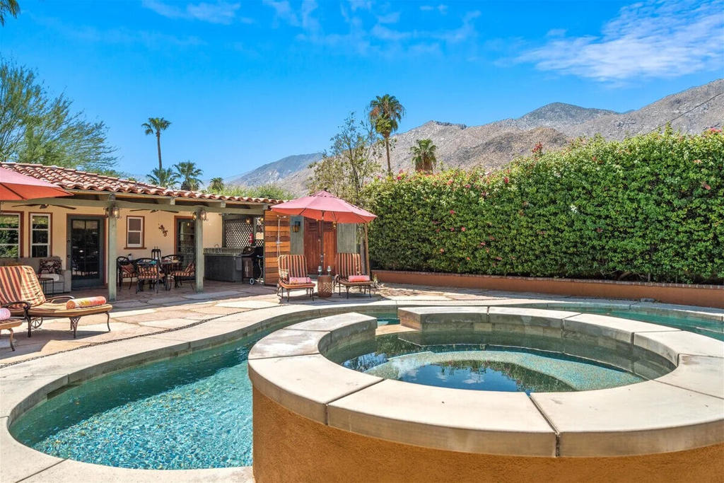 216 Palo Verde Avenue