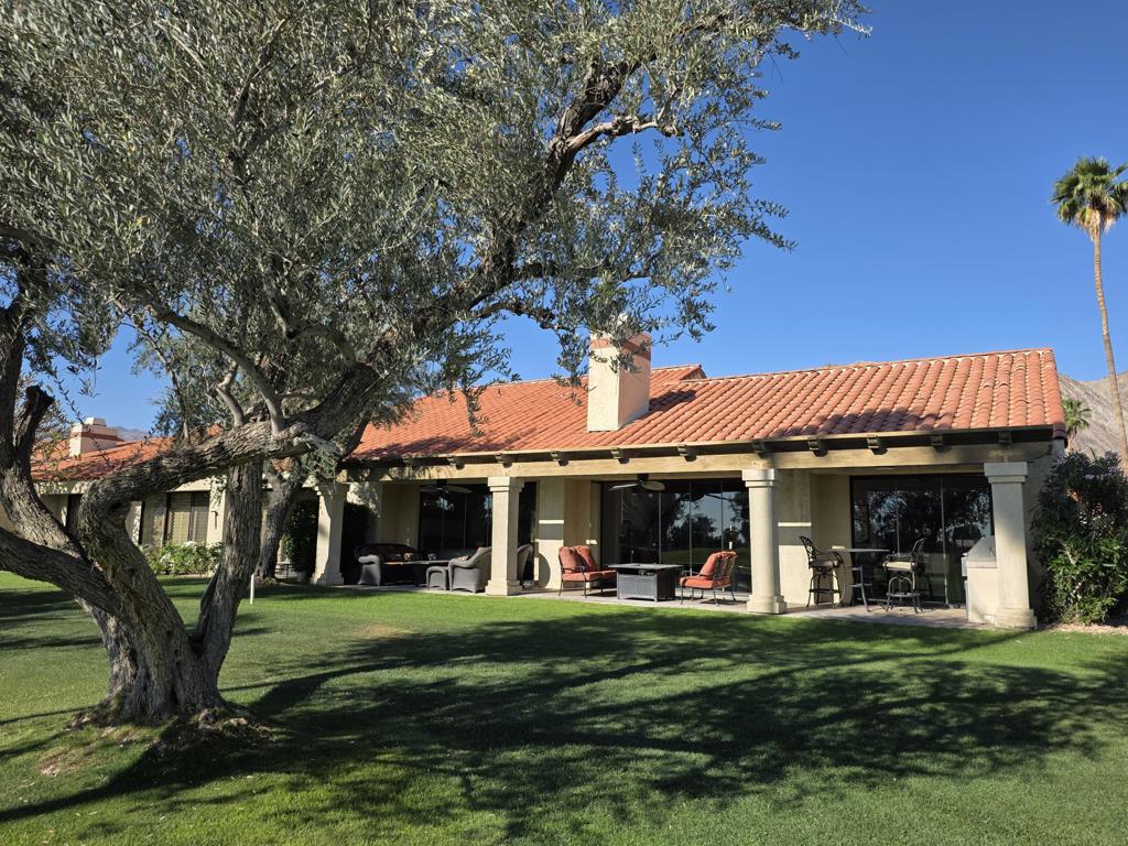 49460 Avenida Club La Quinta