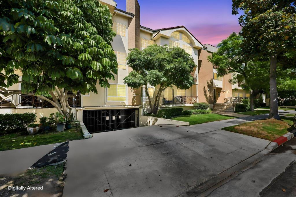 1131 Campbell