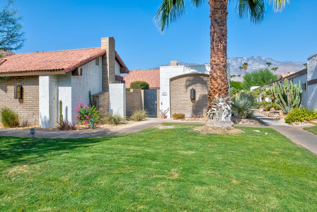 2367 Miramonte Circle