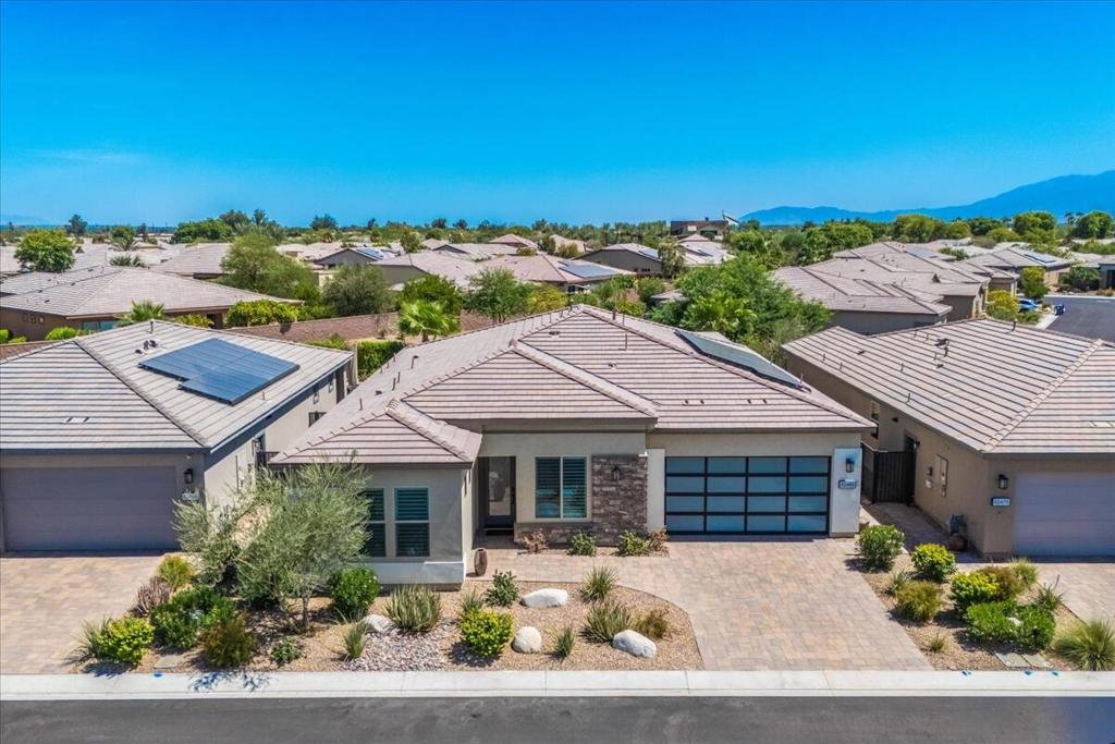 82485 Crane Drive