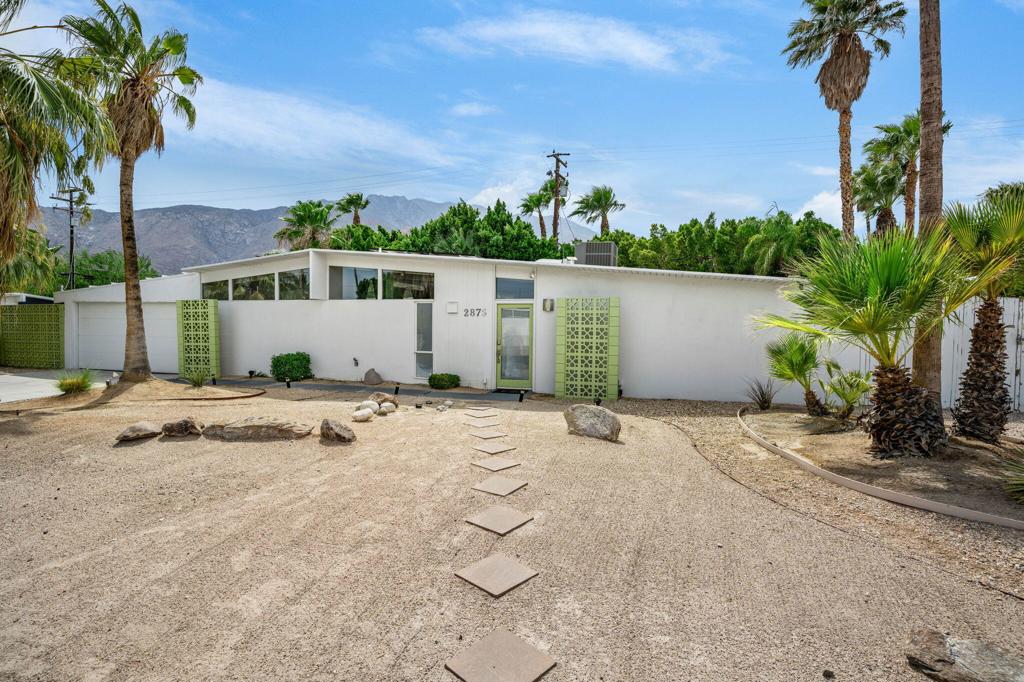 2875 Wyman Drive