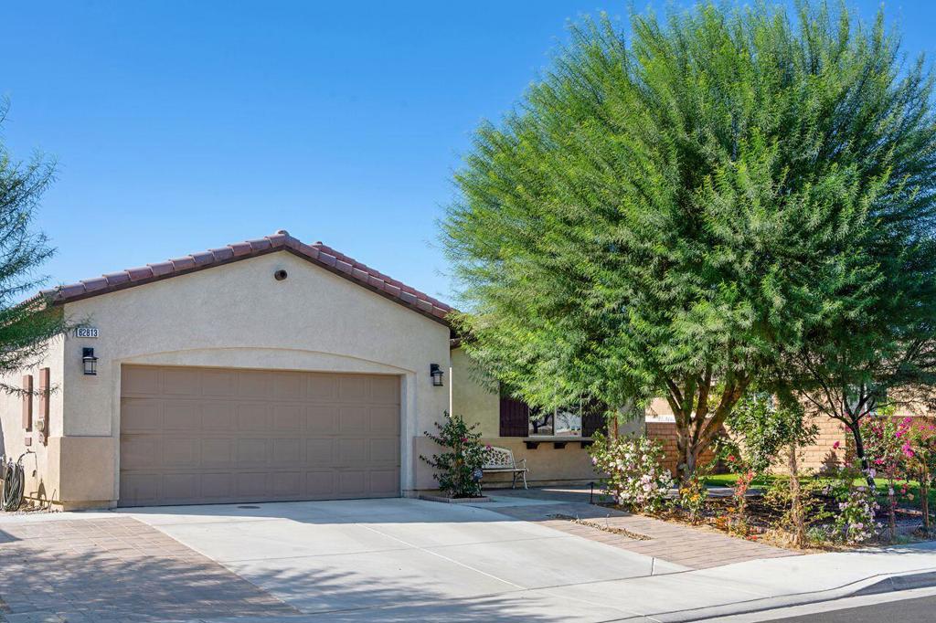 82813 Longfellow Court