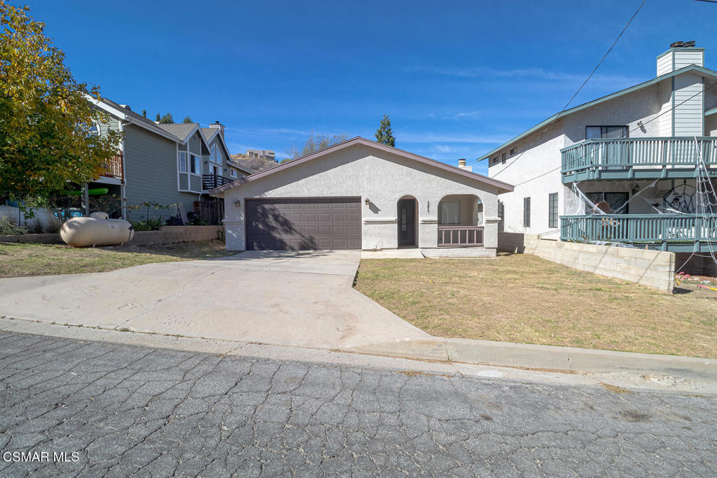 42867 Montello Drive