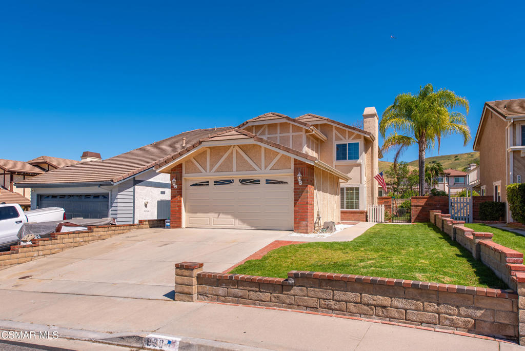 830 Devon Court