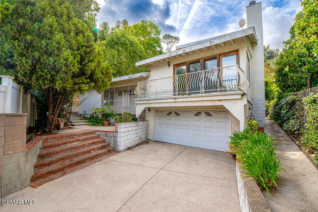 3524 Stonehill Place