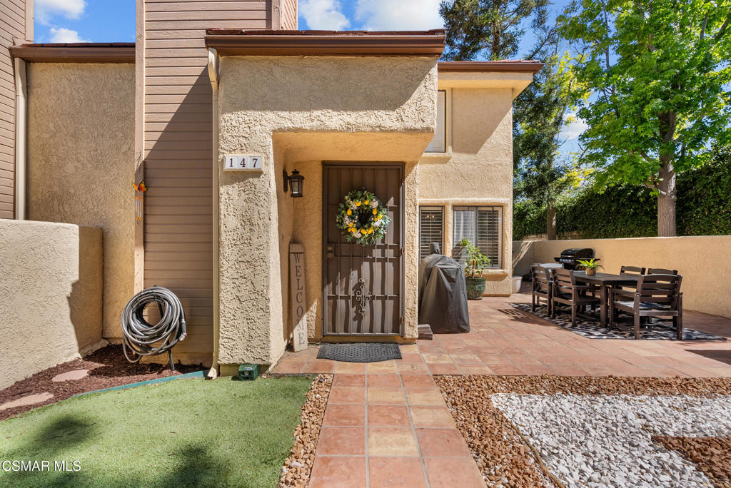2264 Birchglen Street
