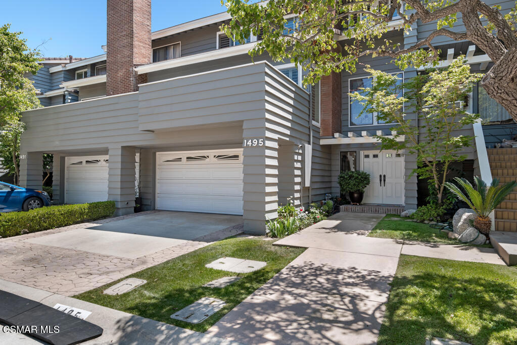 1495 View Drive