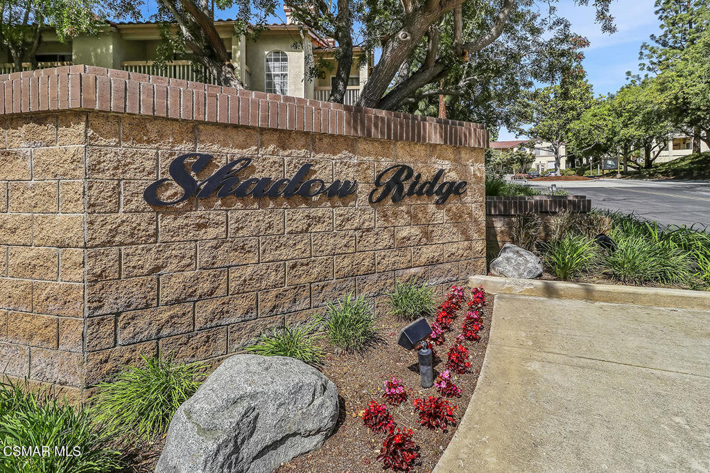 5837 Oak Bend Lane