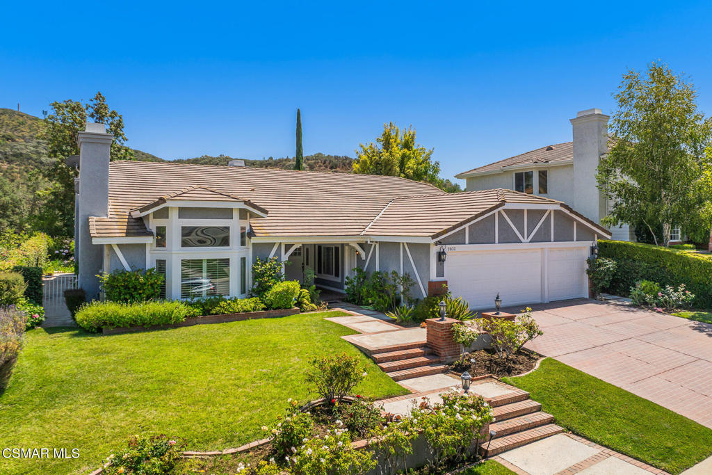 5032 Pathfinder Avenue