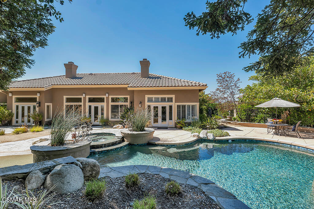 1688 Crystal View Circle