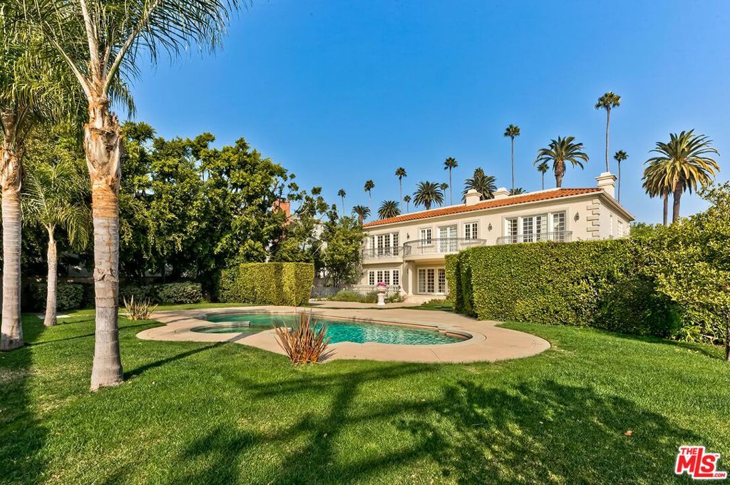 701 Beverly Drive