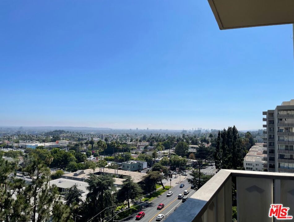 4411 Los Feliz Boulevard