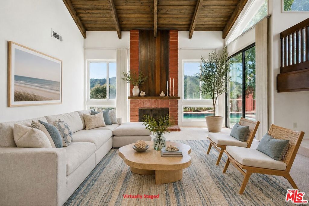 16999 Avenida De Santa Ynez