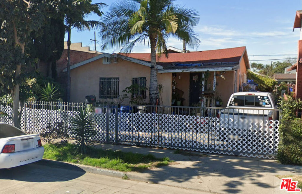 5747 3rd Avenue