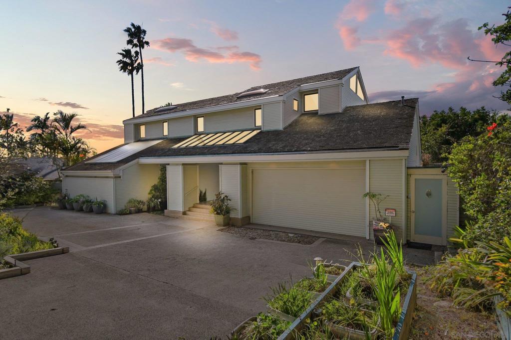 5912 La Jolla Blvd