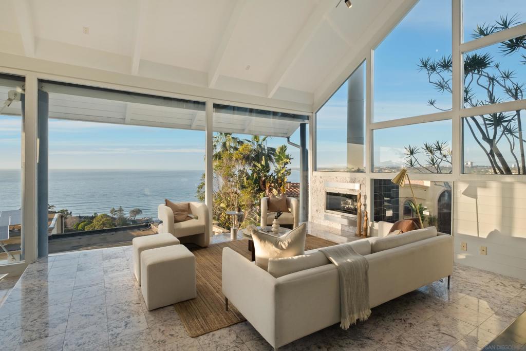 1705 Valdes Dr