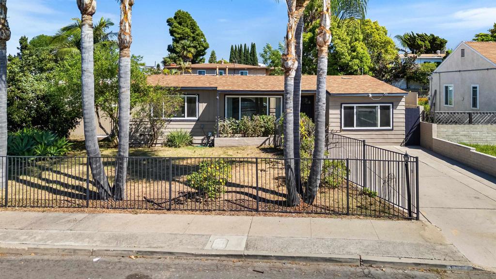 3979 Aragon Dr