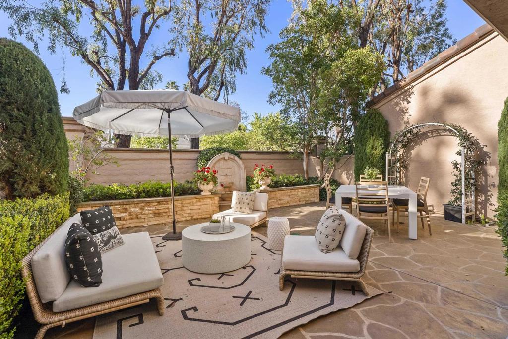 3774 Paseo Vista Famosa