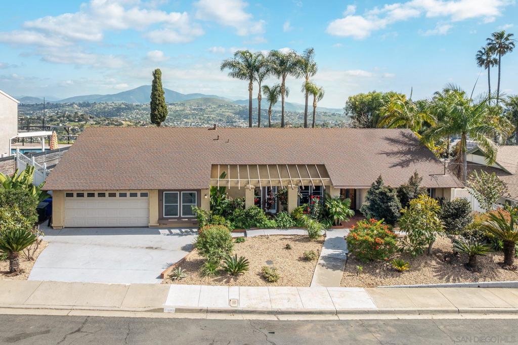 7945 Shadow Hill Dr