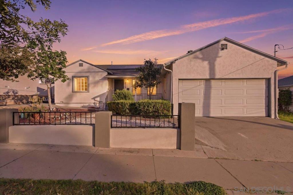 5549 Dream St