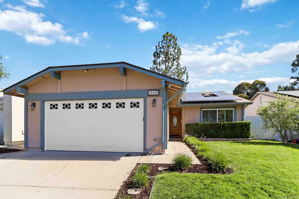 15155 Calle Juanito