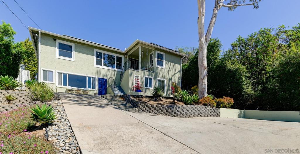 8648 Alpine Ave