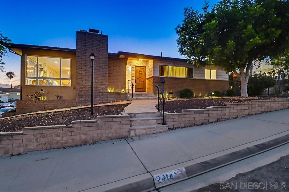 2414 Kathleen Pl