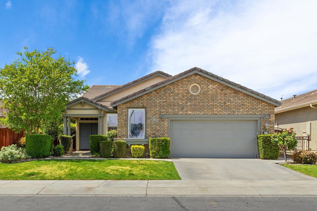 379 Bjorn Ct