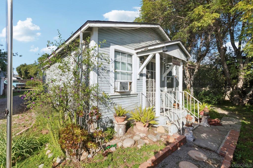 1014 Sumner