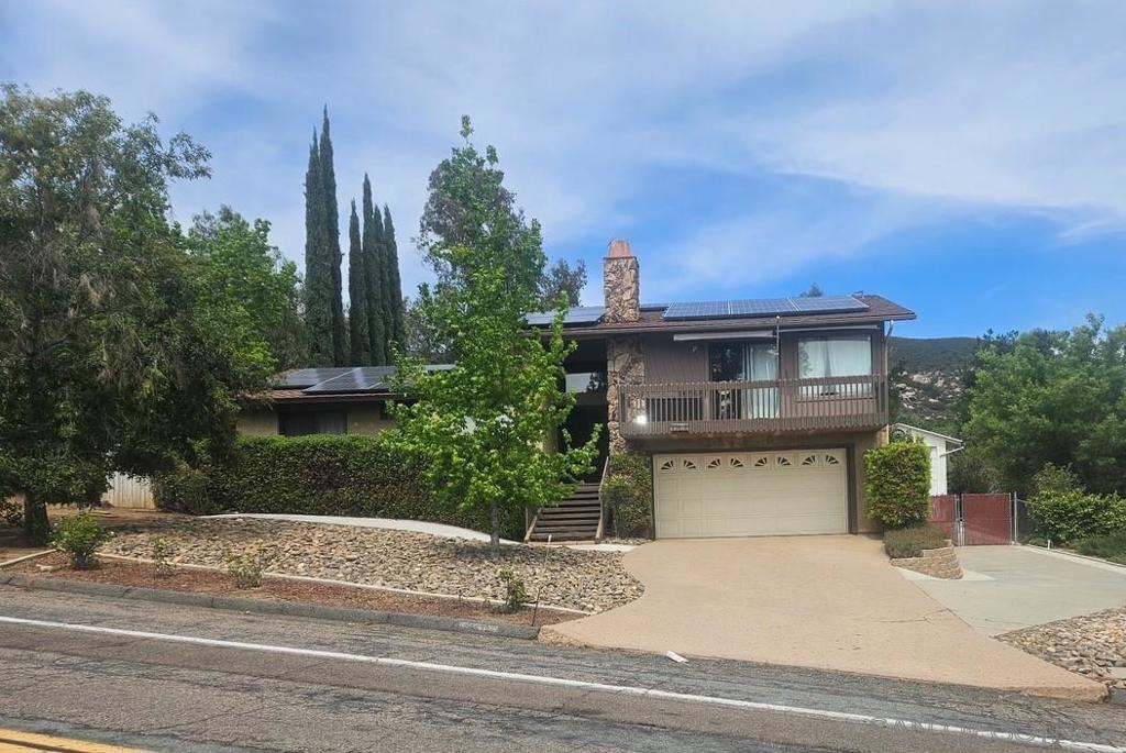23818 Vista Ramona