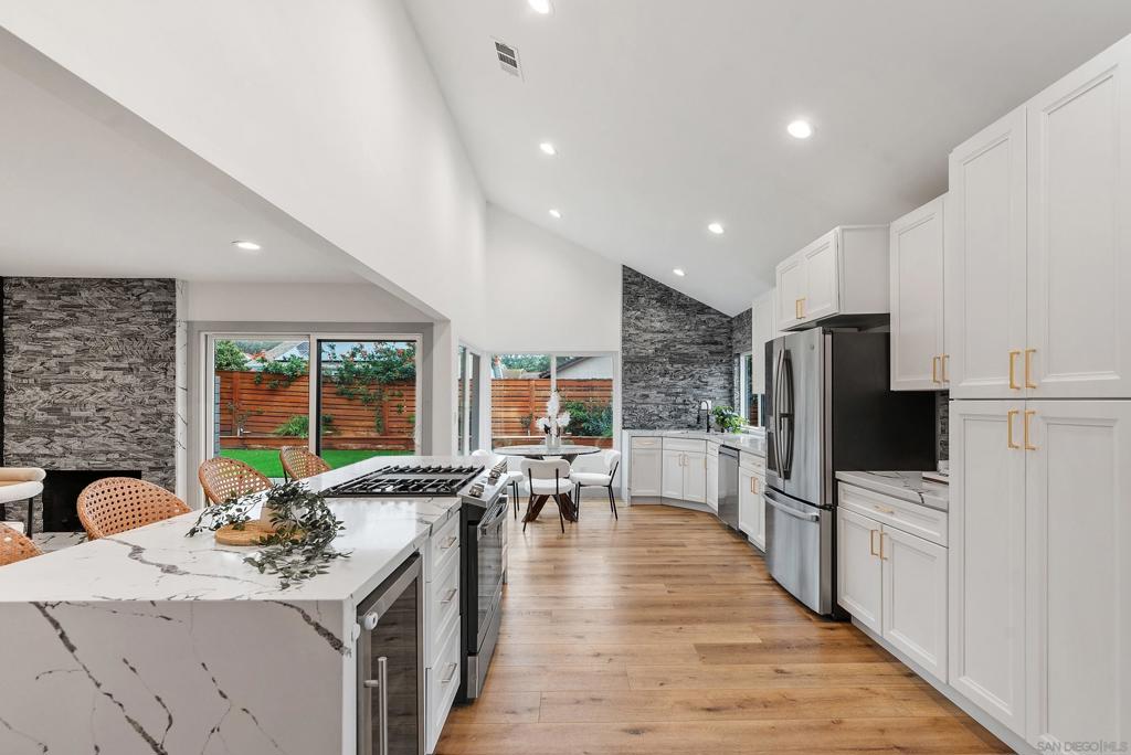 13233 Gunner Ave