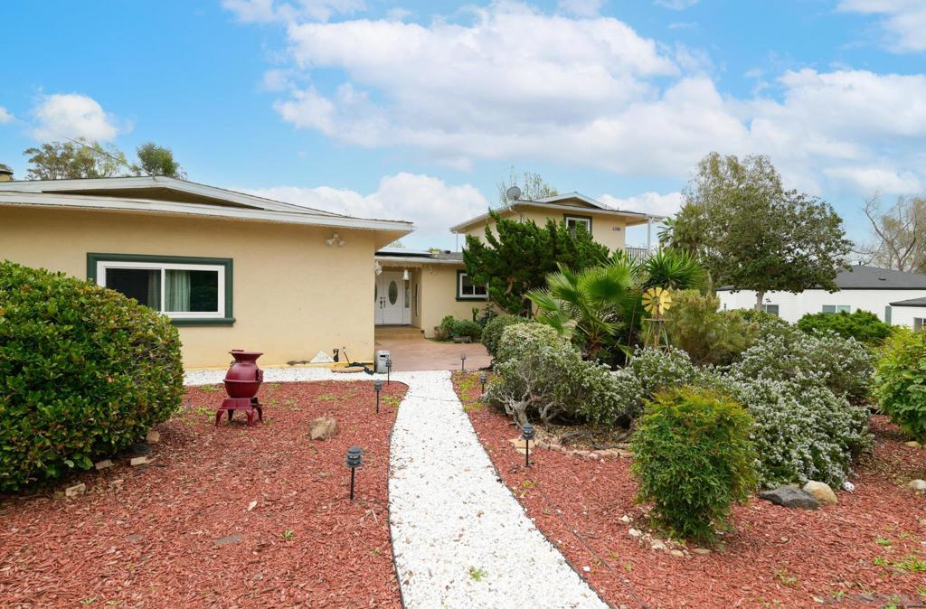 4388 Bellflower Dr