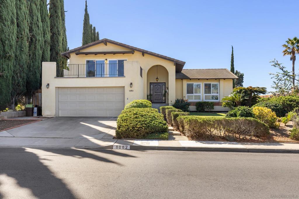 8082 Laurelridge