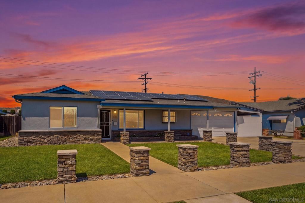 936 Spinel Ave