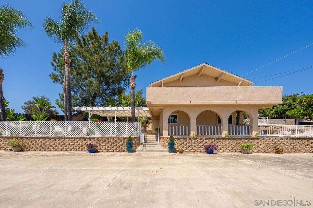 10042 Casa De Oro Blvd