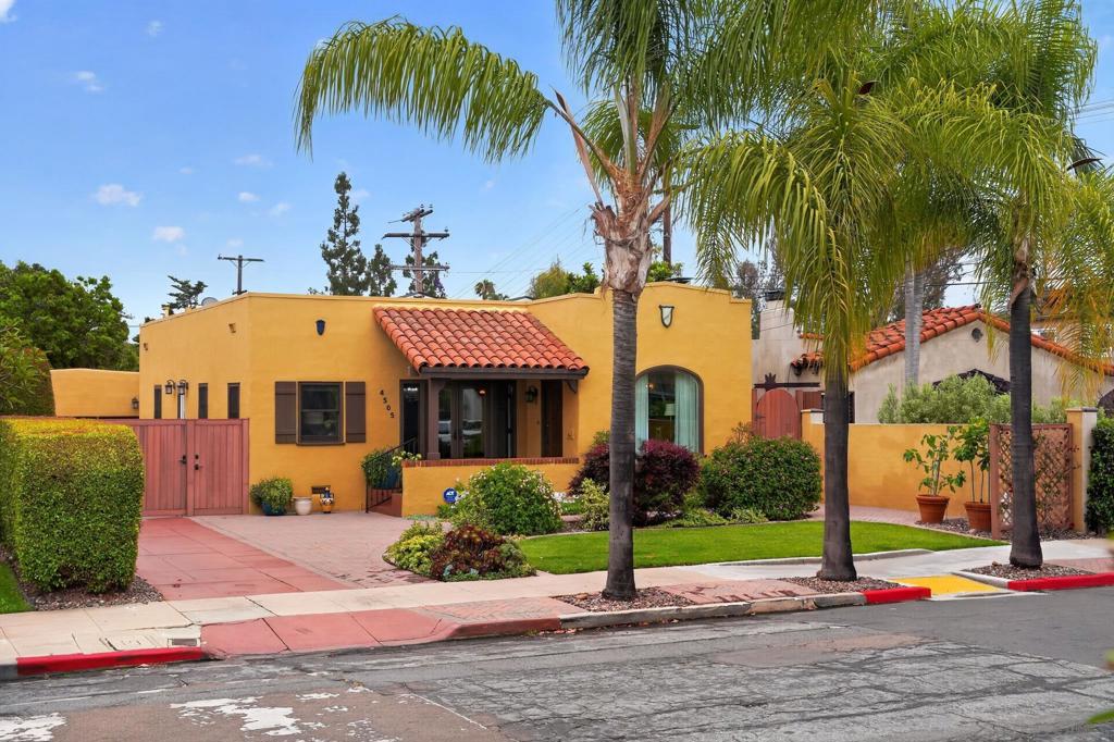 4505 Van Dyke Avenue