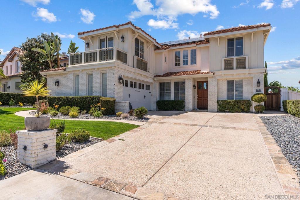 8041 Paseo Avellano